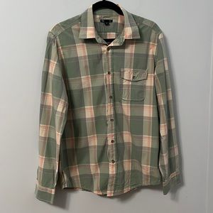Gap Men’s Long Sleeve Button Down Shirt